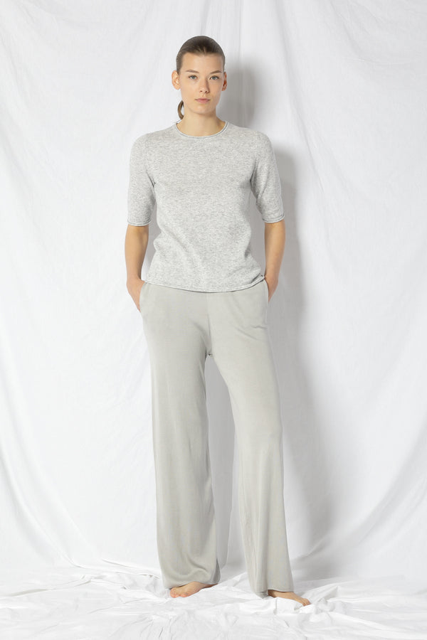 blurry fine crew jumper