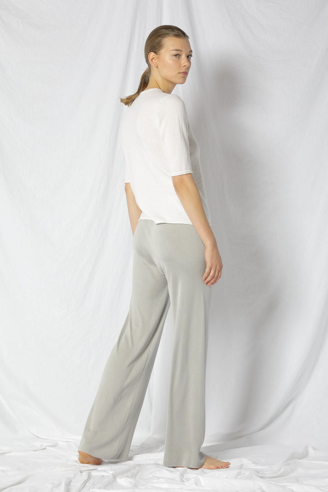 blurry fine crew jumper