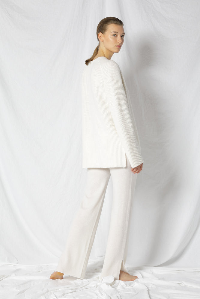 pure icon rib V jumper