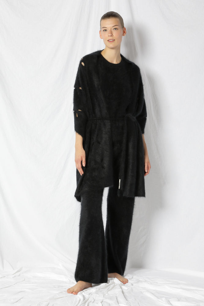 belted furry flower plaid