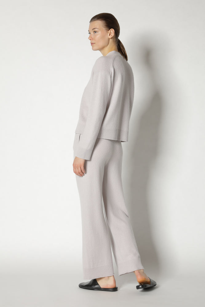 pure cropped V jumper