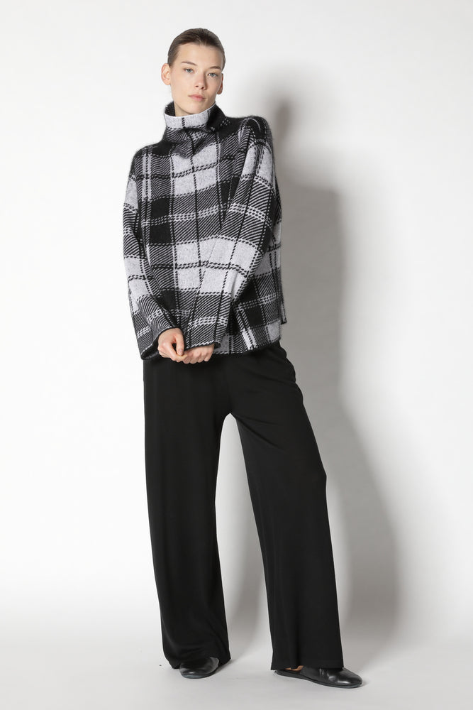 pure & fluffy checked turtle jumper