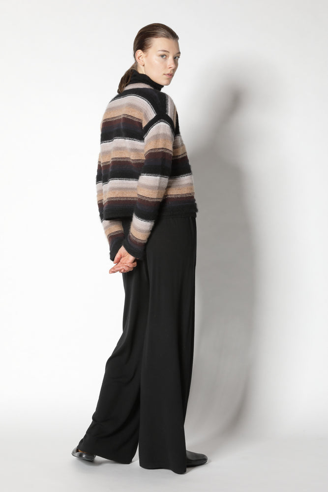 pure & fluffy striped crew jacket