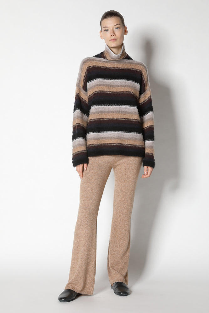 pure & fluffy striped turtle