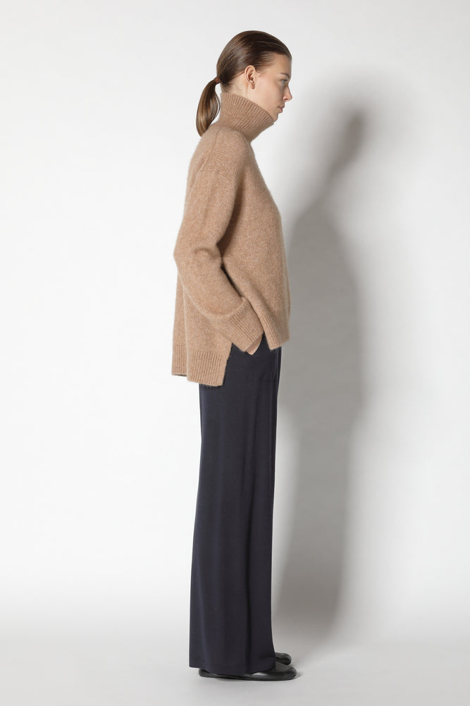 fluffy relaxed turtle jumper