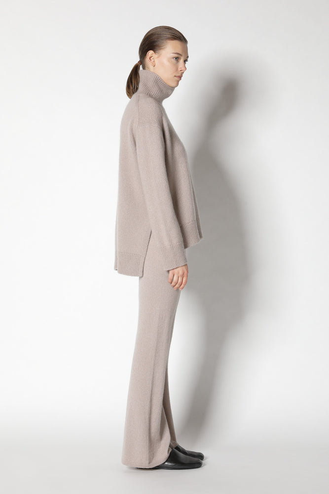 fluffy relaxed turtle jumper