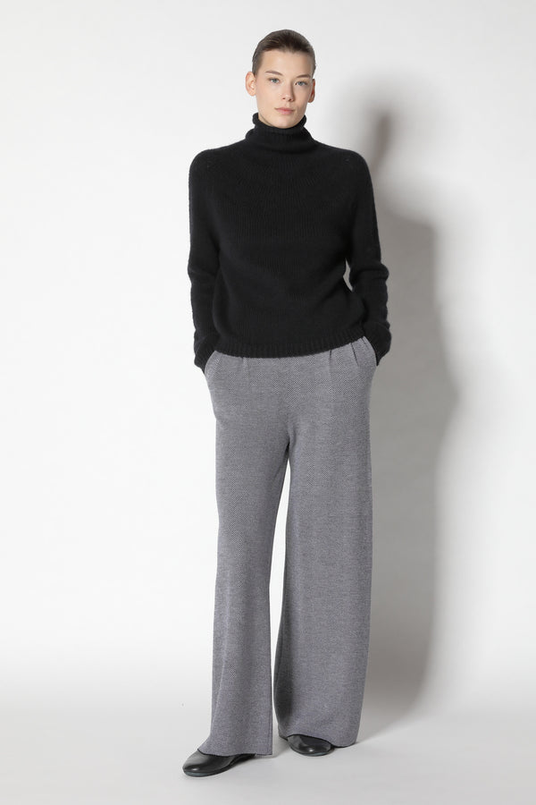 seamless turtleneck jumper