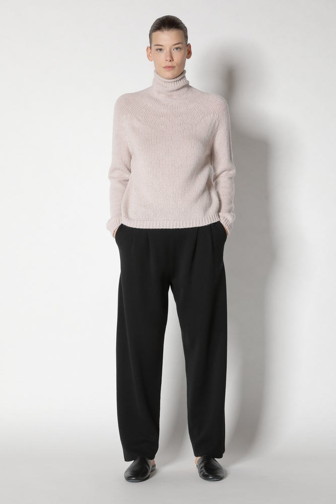 seamless turtleneck jumper