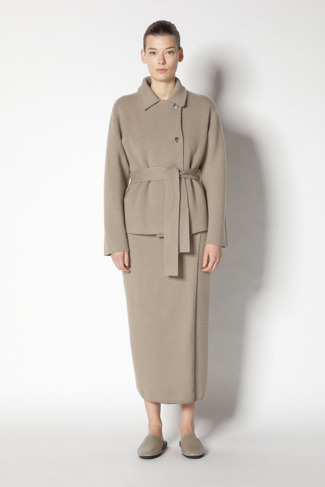 doubleface belted cropped jacket