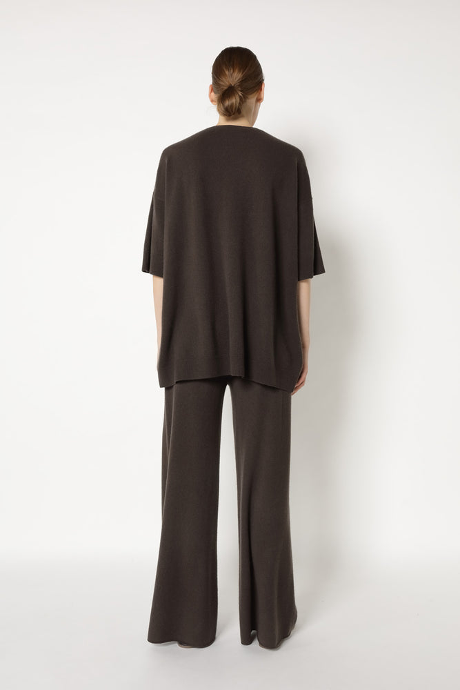 pure relaxed T jumper