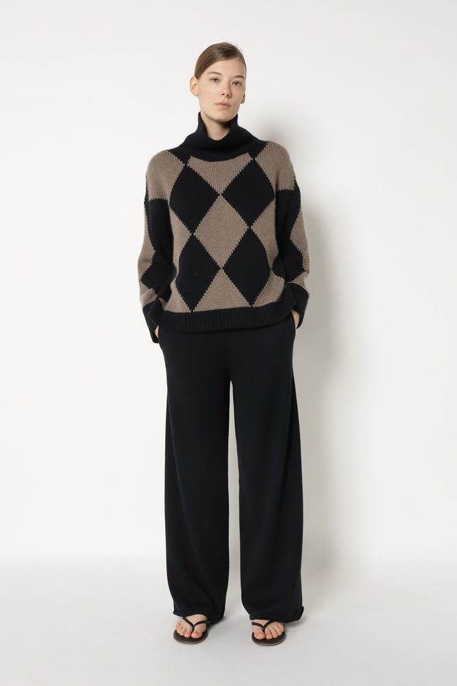 comfy argyle intarsia jumper