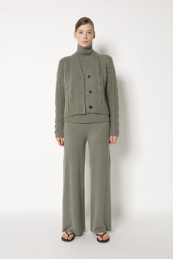 pure chunky cable cardi