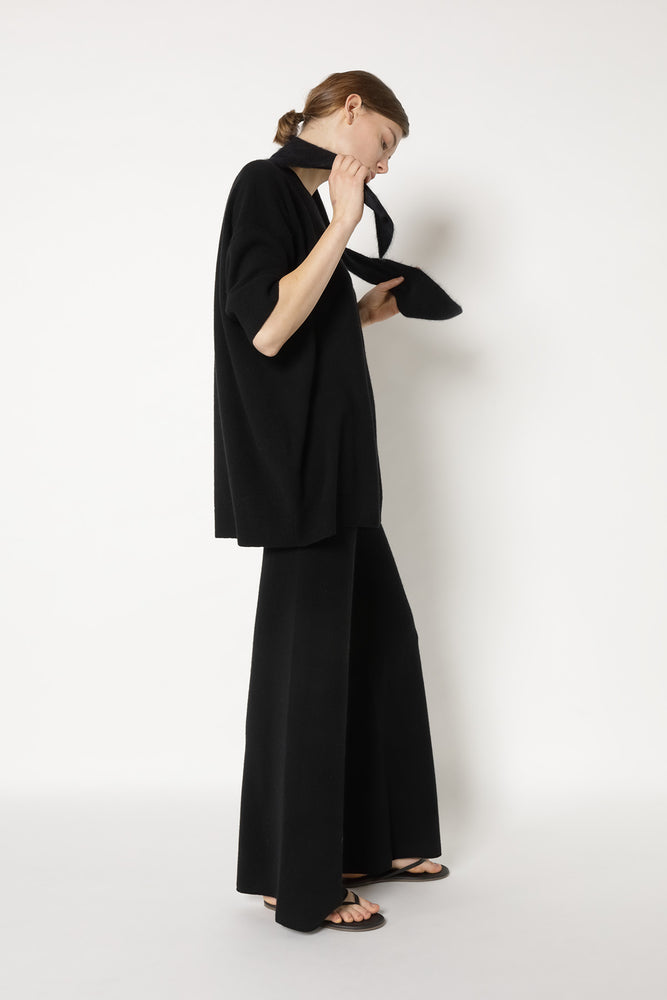 pure relaxed T jumper