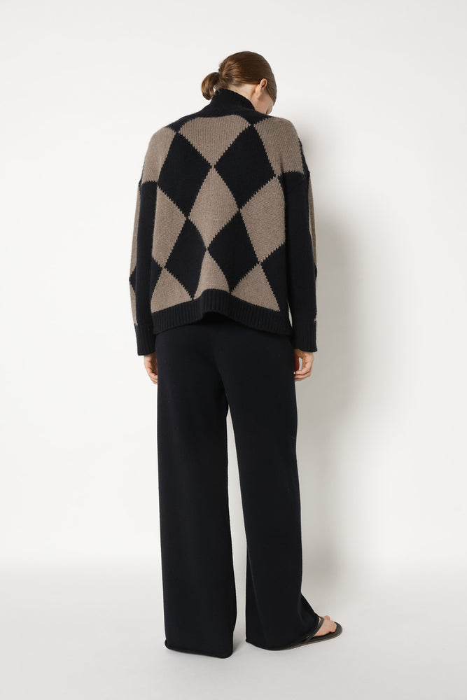 comfy argyle intarsia jumper