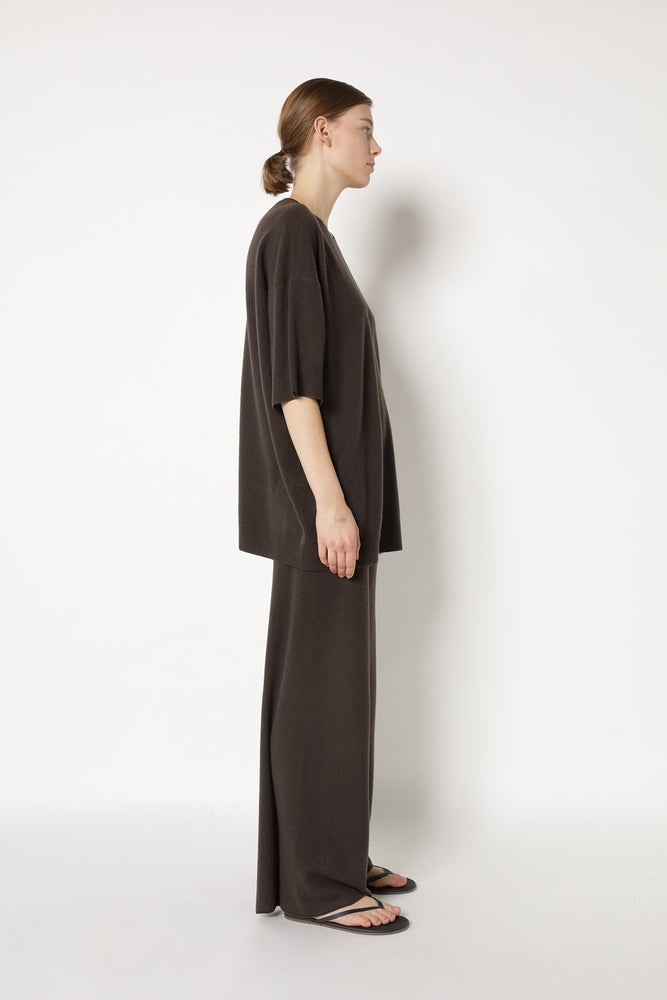 pure relaxed T jumper