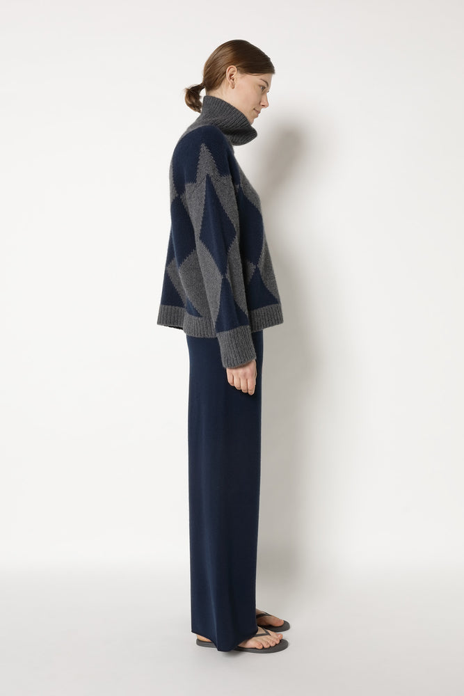 comfy argyle intarsia jumper