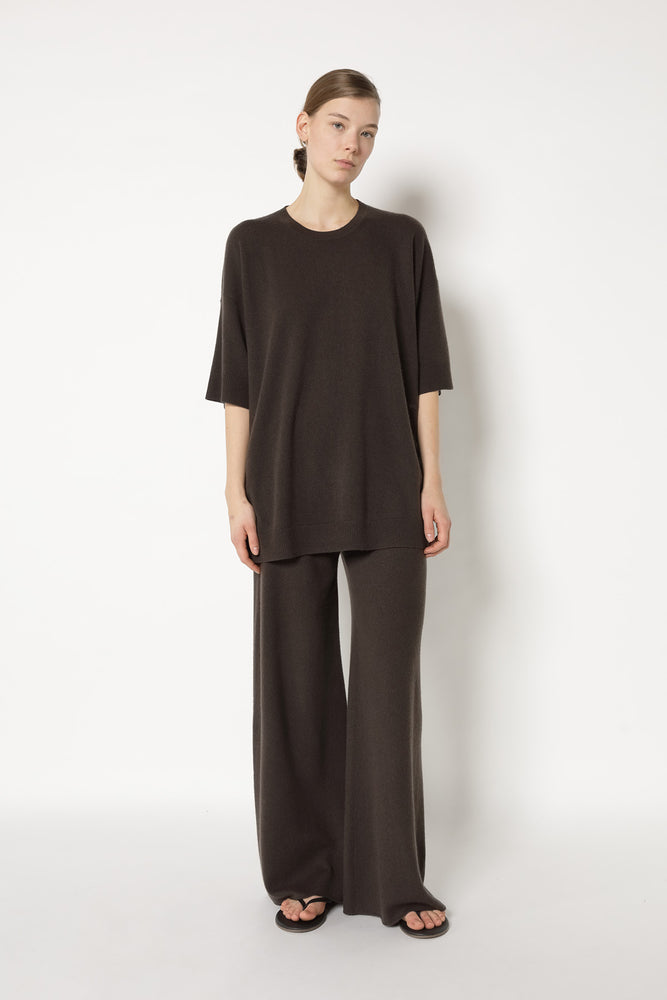 pure relaxed T jumper