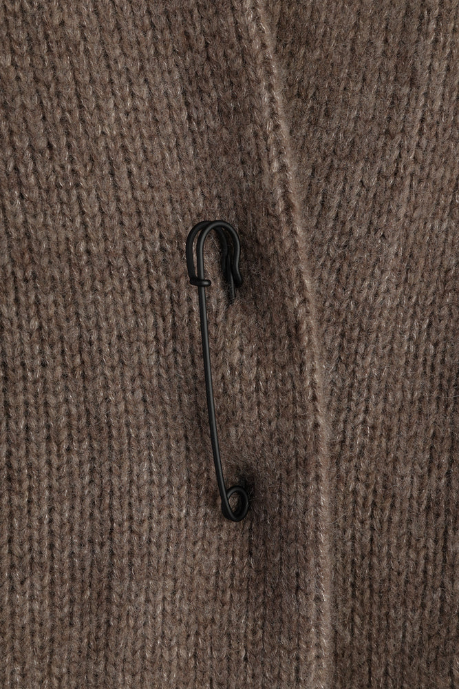 coated metal safety pin