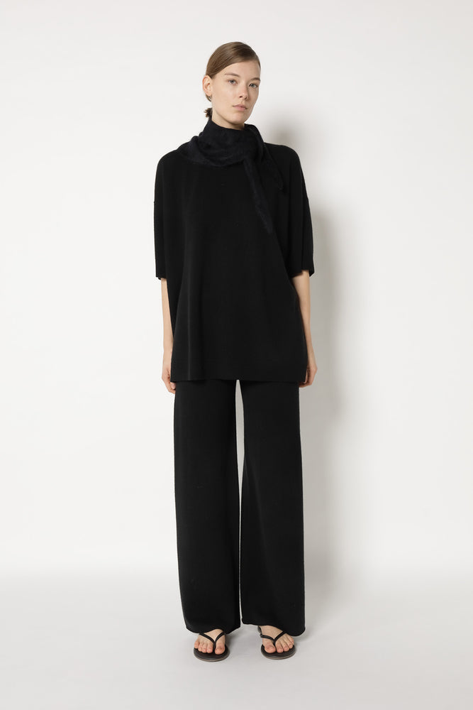 pure relaxed T jumper