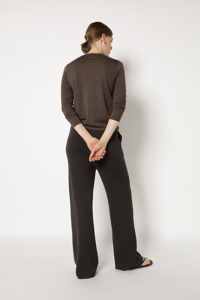 extrafine fitted crew jumper
