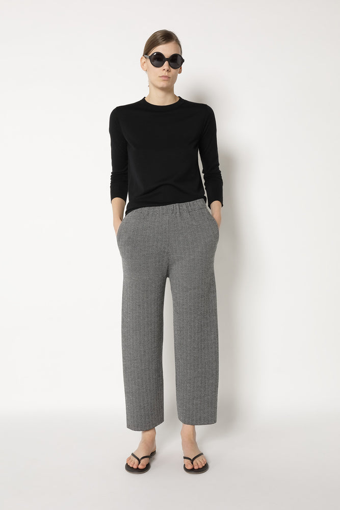 extrafine fitted crew jumper