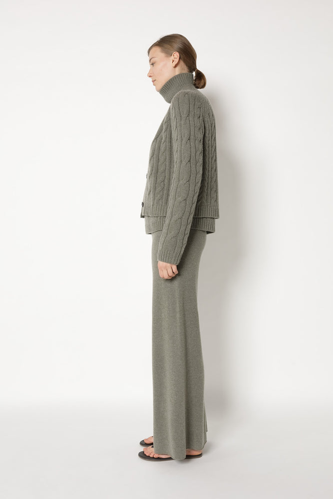 pure chunky cable cardi