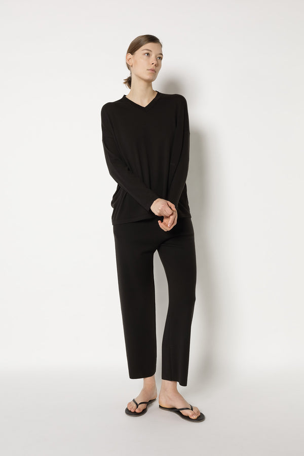 extrafine relaxed V jumper