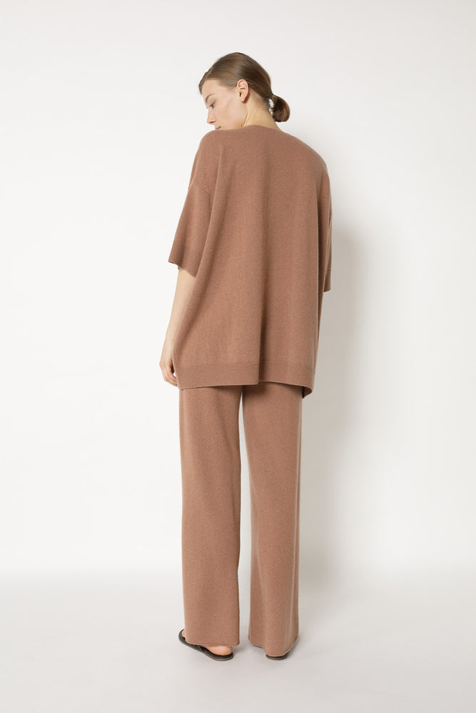 pure relaxed T jumper