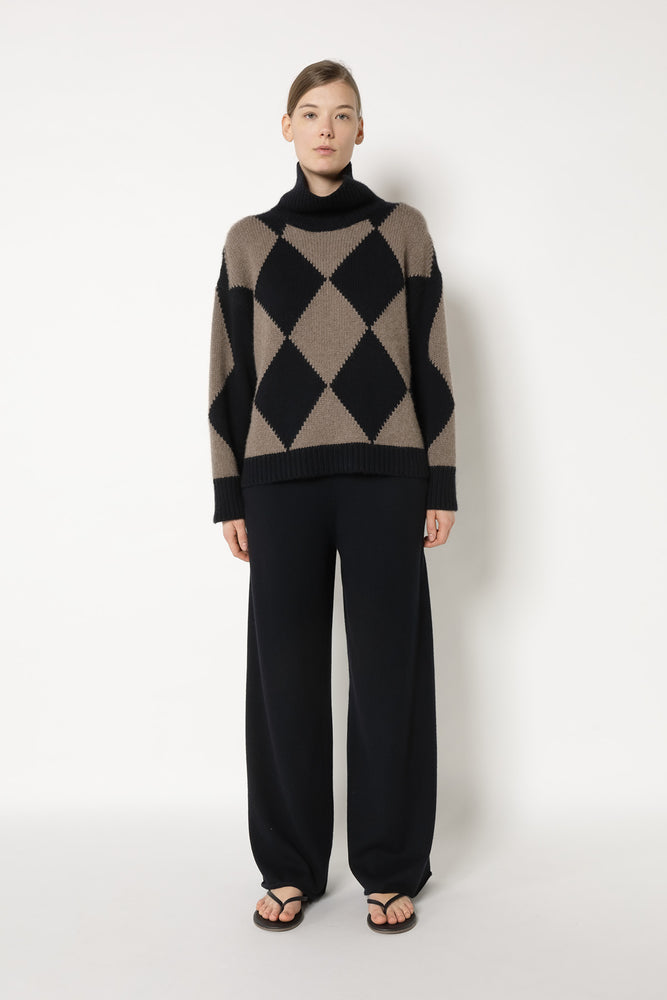 comfy argyle intarsia jumper